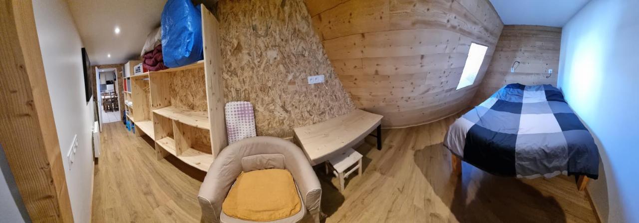 L'Ourson Apartment Лес дьо Алпс Екстериор снимка